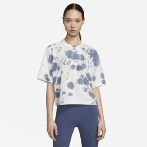 Nike Women's Short Sleeve T-Shirt DX6768-437 size S